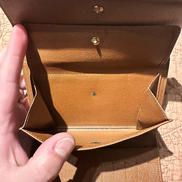 SOLD — LV Louis Vuitton Porte Tresor Etui Papiers Wallet - Picture 3 of 7